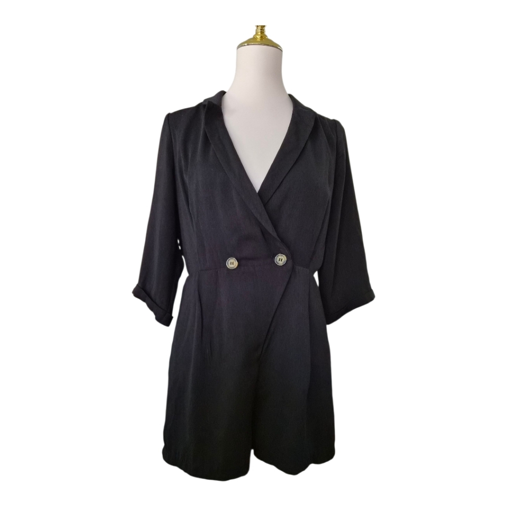 💕Naked Zebra Women’s Black Blazer Romper Medium NWT Long Sleeve Double Breasted